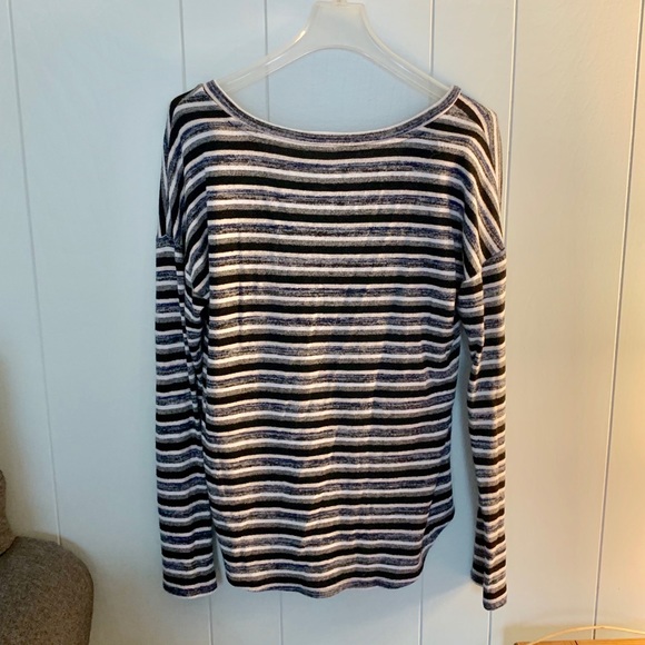 Soft and Sexy Tee - Picture 4 of 4